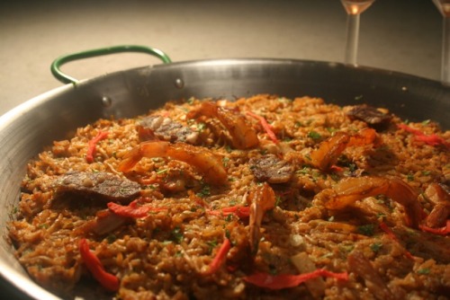 Paella Yoshinolla (Fancy Yoshinoya) by Erik of Fancy Fast Food
This Valentine’s Day, spice up your gastronomic love life with a little shichimi-togarashi (Japanese seven spice chili powder) – you can find some at the Japanese-imported fast food chain...